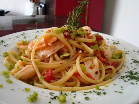 Spaghetti mazzancolle e pane verde 3 Spaghetti mazzancolle e pane verde 3